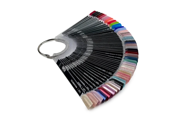 Палитра укрепляющих лаков PROLAC+bioceramics на типсах тона 001-172 